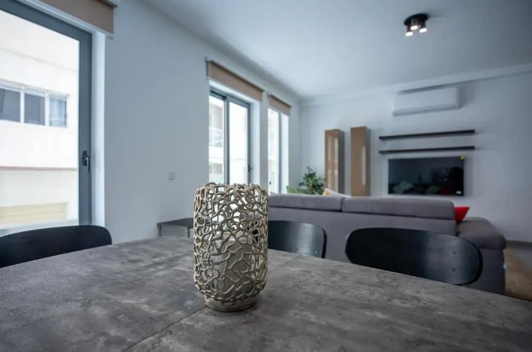 Apartment Modern Comfort In Sliema Location